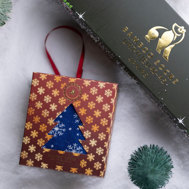 Bamboo Sock Gift Boxes and Bundles - Snowflake Sock Box - 1 Pair of Bamboo Socks (His) Bamboo Sock Gift Boxes and Bundles - Snowflake Sock Box - 1 Pair of Bamboo Socks (His)