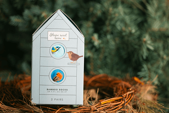 Sustainable Gifts vs Traditional Gifts: Which Has More Impact?