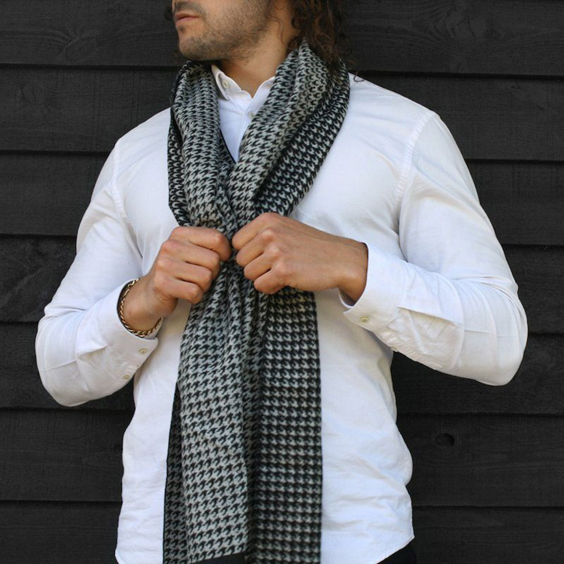 Classic Houndstooth Bamboo Scarf