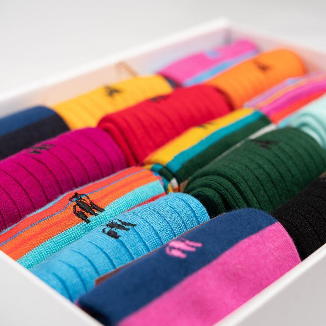 Ultimate Style Sock Box - 15 Pairs of Bamboo Socks